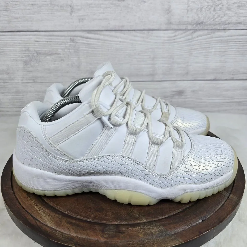 Jordan 11 Retro Low Heiress Pure Platinum Shoe Youth Size 7Y 897331-100 Sneaker